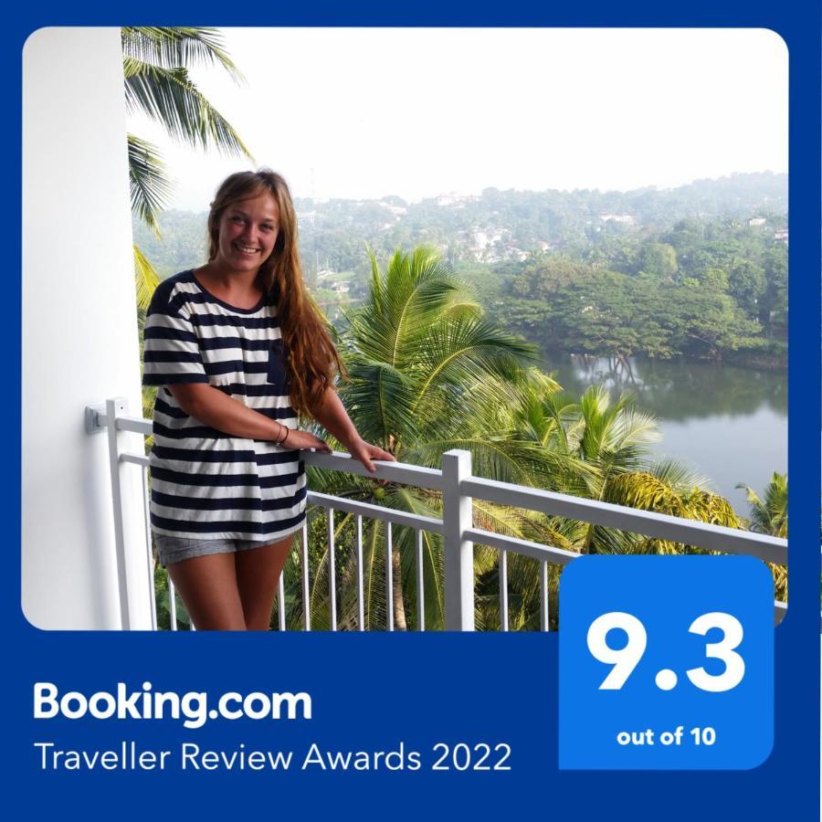 Mahaweli View Inn Kandy Exteriér fotografie