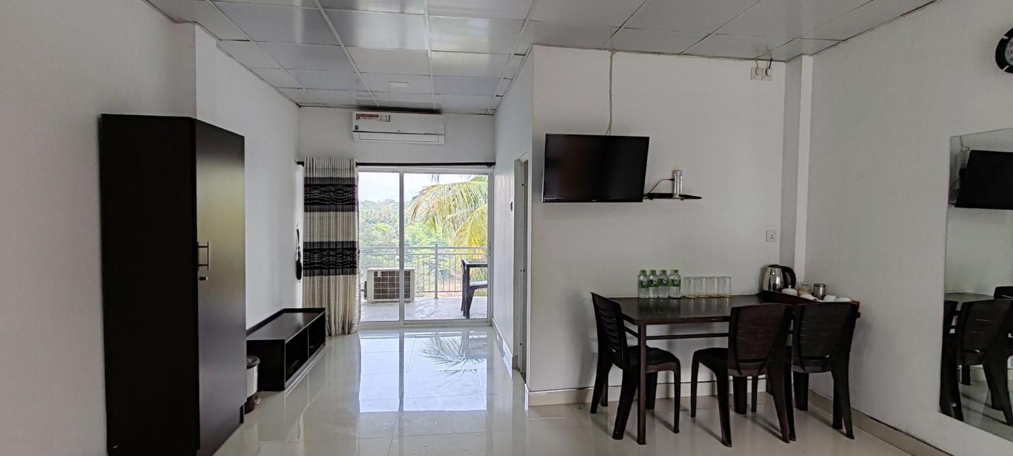 Mahaweli View Inn Kandy Exteriér fotografie